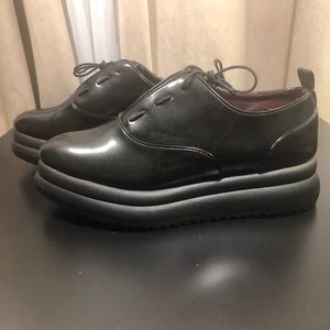 ZARA Black Platform Bluchers Oxfords
